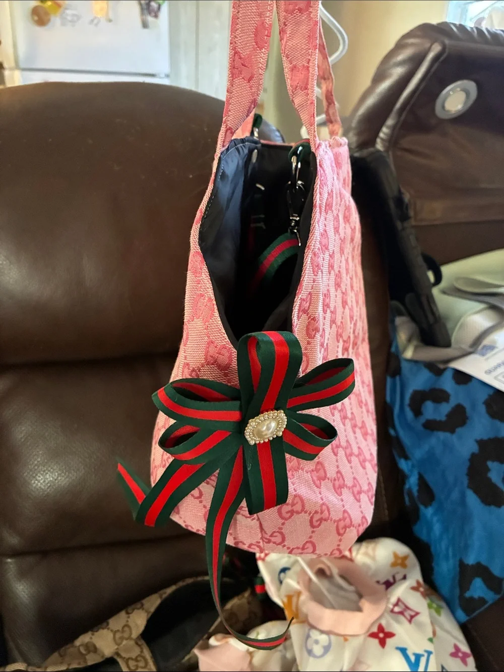 Pet carry bag handbag or shoulder strap High fashion